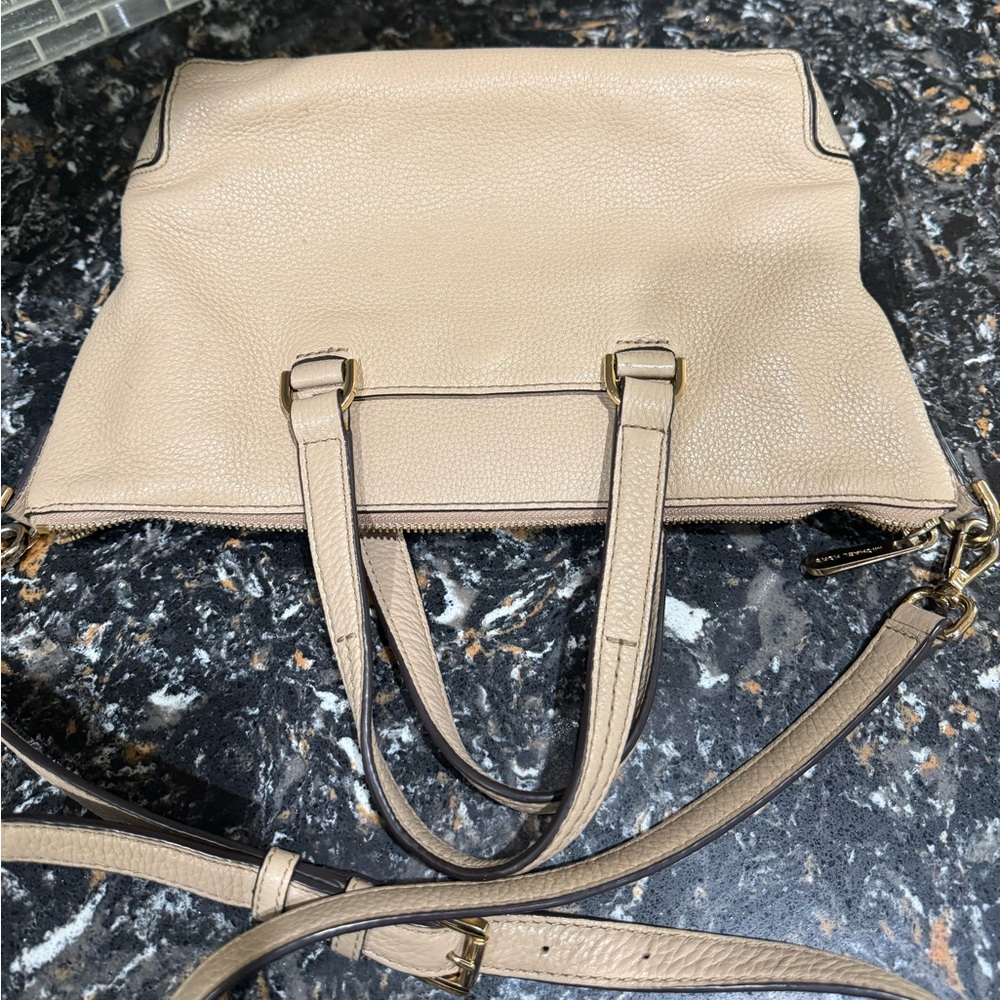Michael Kors McKenzie
Satchel/Crossbody Bag - Picture 8 of 12